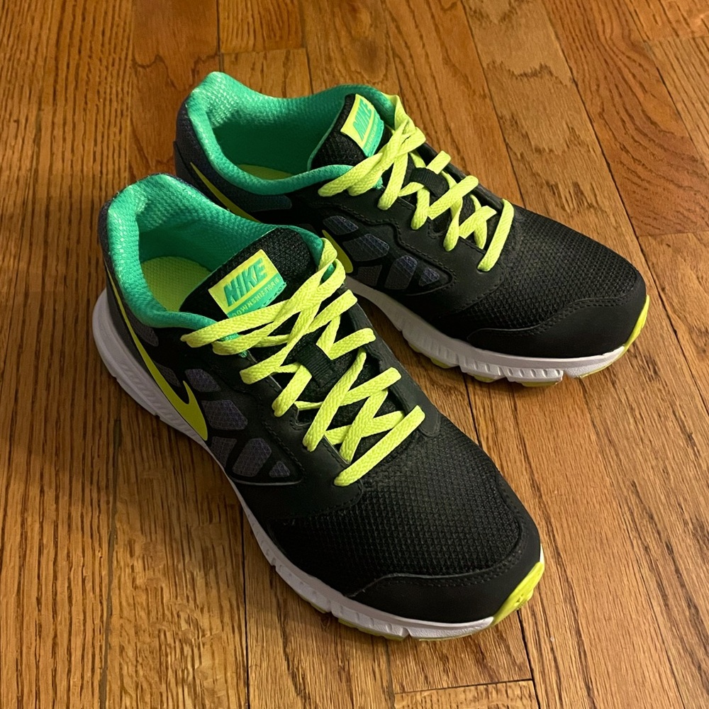 Nike Downshifter 6 Sneakers